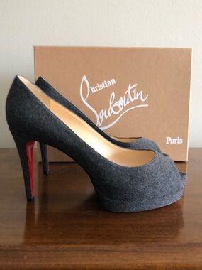 Christian Louboutin Altadama Flannel sz38